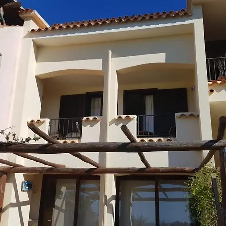 Aparthotel H2ot Cala Bitta